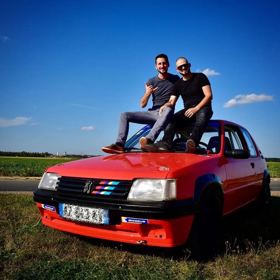 L’équipage Bip Bip RallyRaid et sa 205