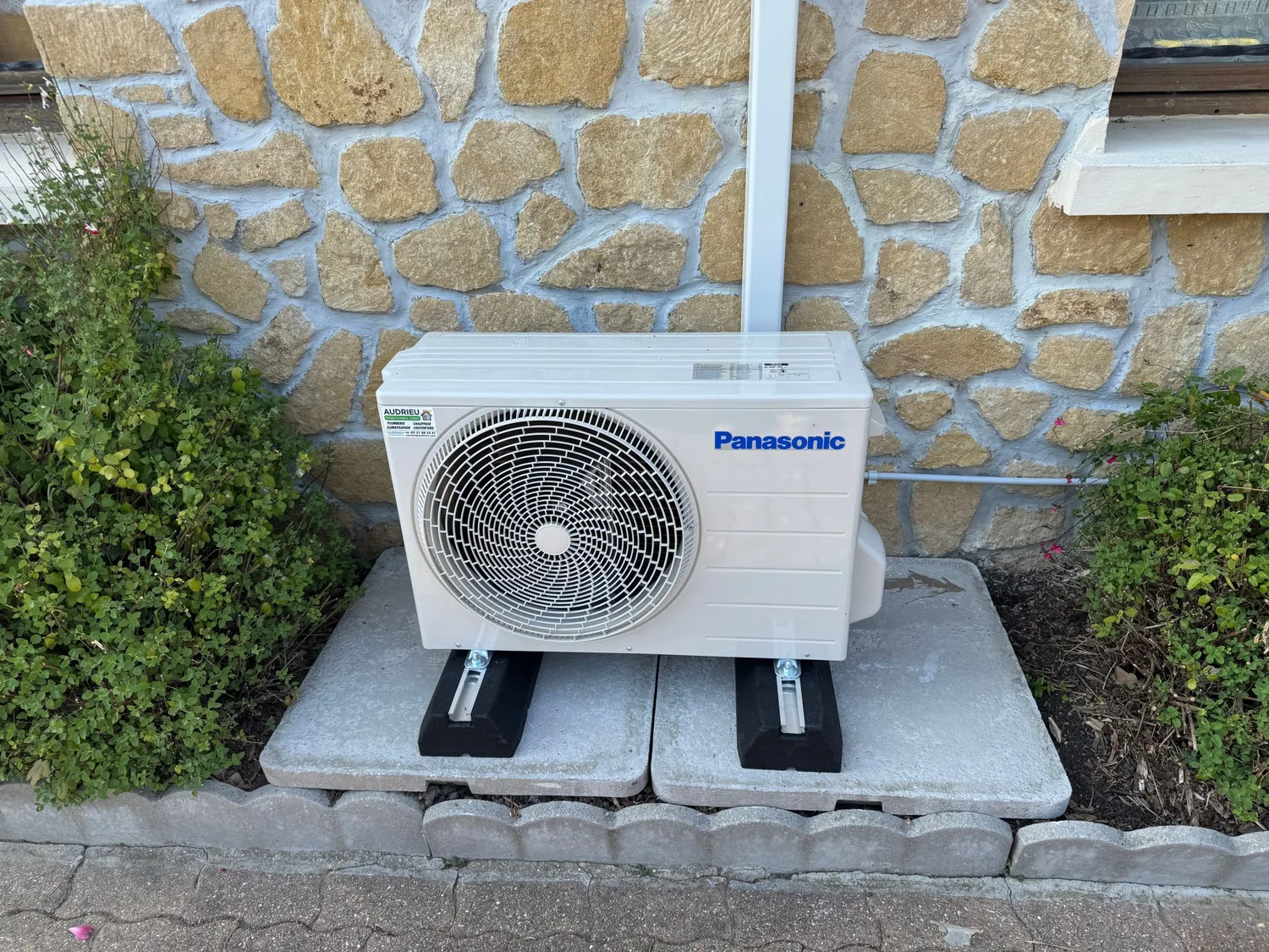 Installation d'une climatisation monosplit Panasonic à Trouville-sur-Mer